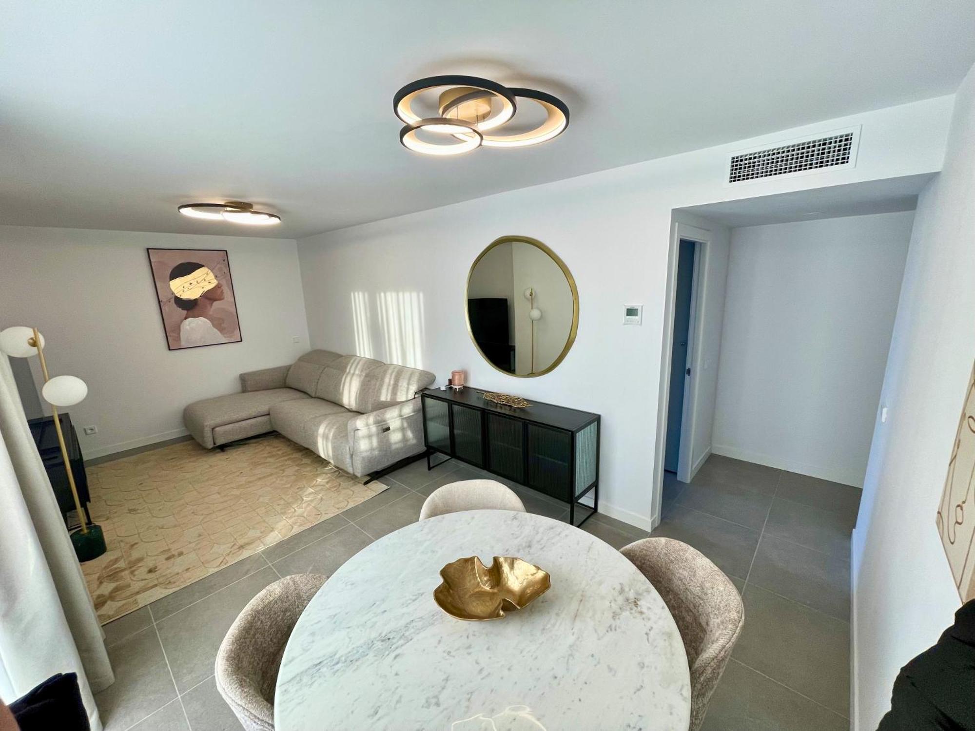 Modern 3-Bedroom With Padel And Pool Access Calpe